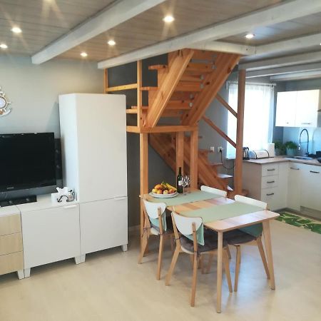 Wakacyjne Domki Villa อุสตรอเนียมอร์สเกีย ภายนอก รูปภาพ